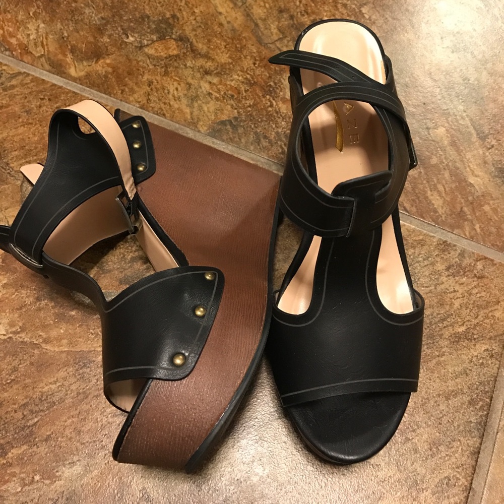 Black wedges.