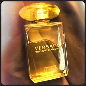 💎 Yellow Diamond by Versace💎 3.4oz Shower Gel