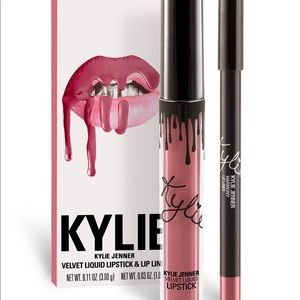 Kylie Jenner cosmetics velvet lipstick and liner