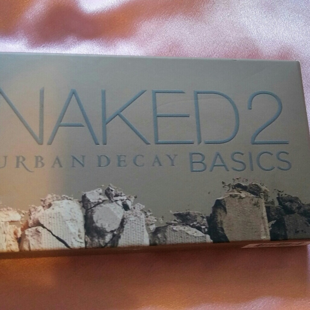 Urban Decay Naked Basics 2
