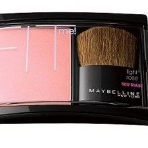 Maybelline Fit Me in Light Rose Blush