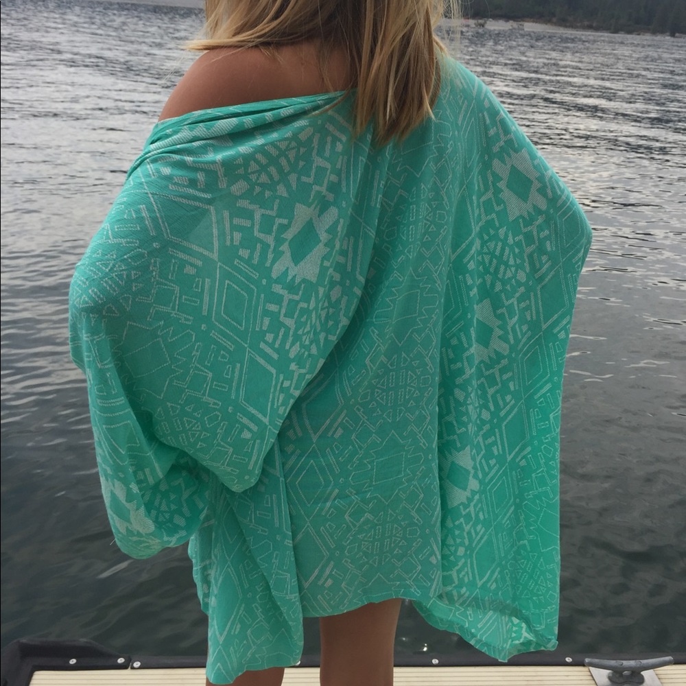 Handmade 100% Rayon Crepe Kimono.