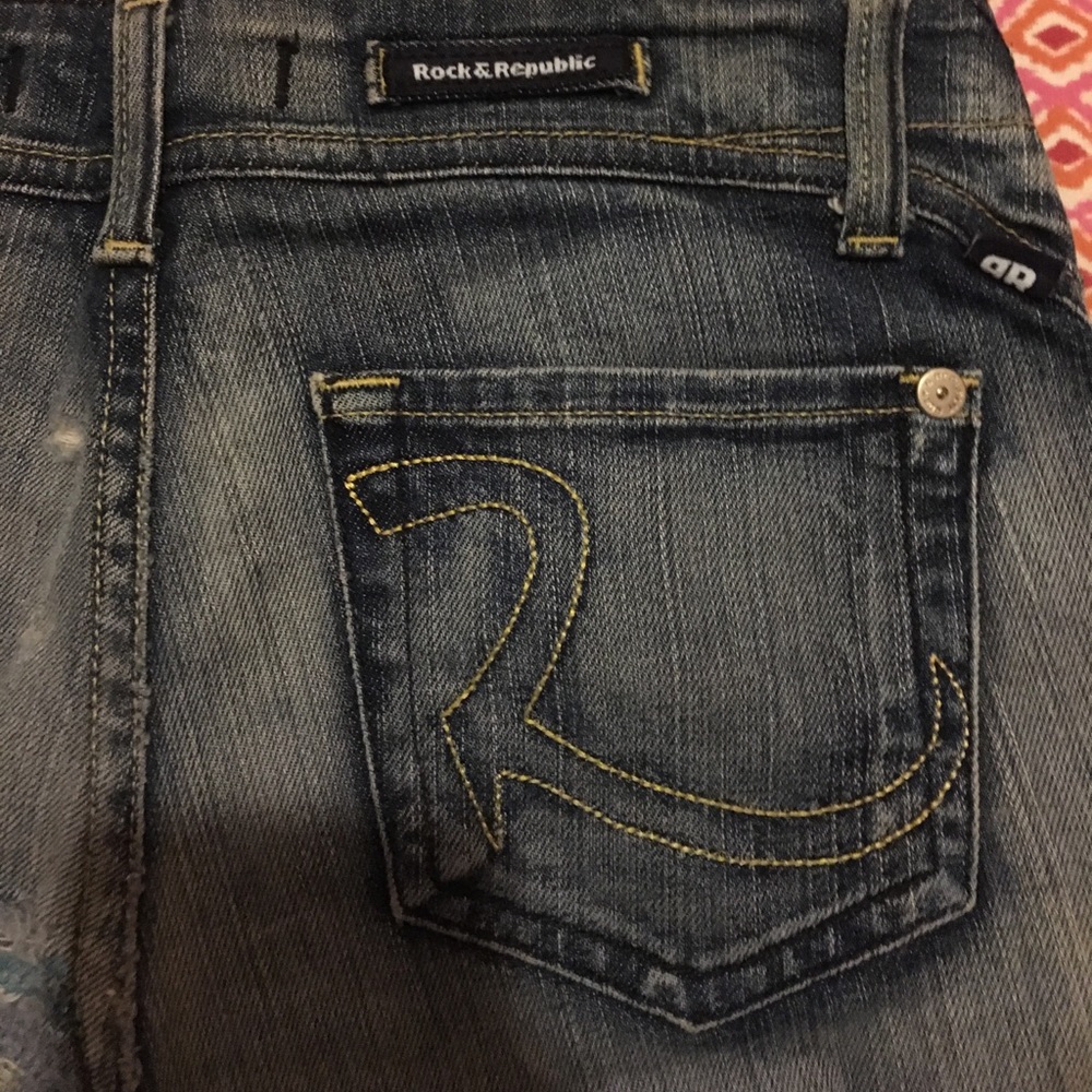 Form fitting tight Rock and Republic jeans