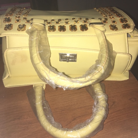 Shoedazzle yellow bedazzled satchel - Picture 4 of 6
