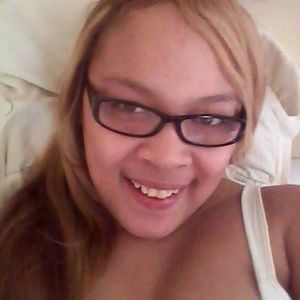 Meet your Posher, Adele