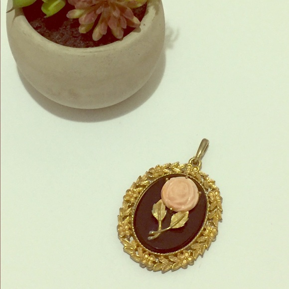 Vintage Avon Mirrored Pendant - Picture 4 of 6