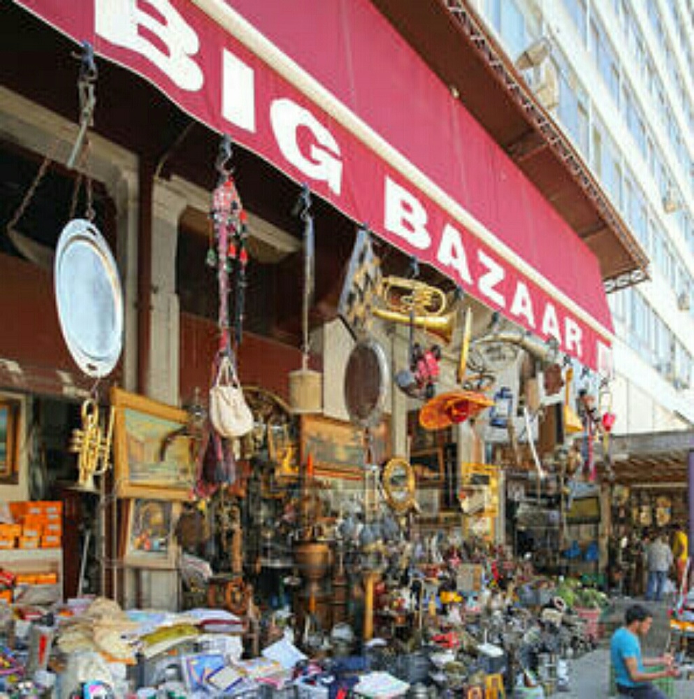 Meet your Posher, Yanni