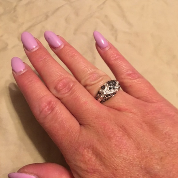 🔴 💍Ring bundle💍 - Picture 4 of 7