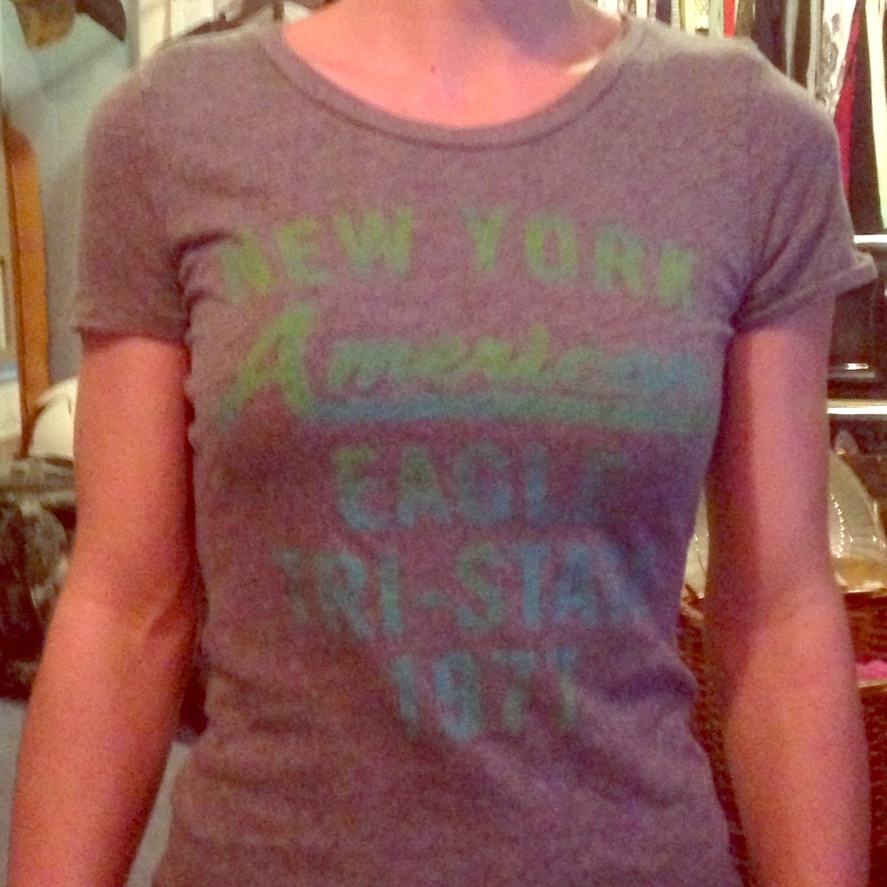 Grey t shirt