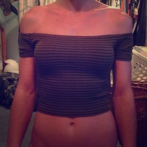 Off shoulder crop top