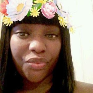 Meet your Posher, Latasha