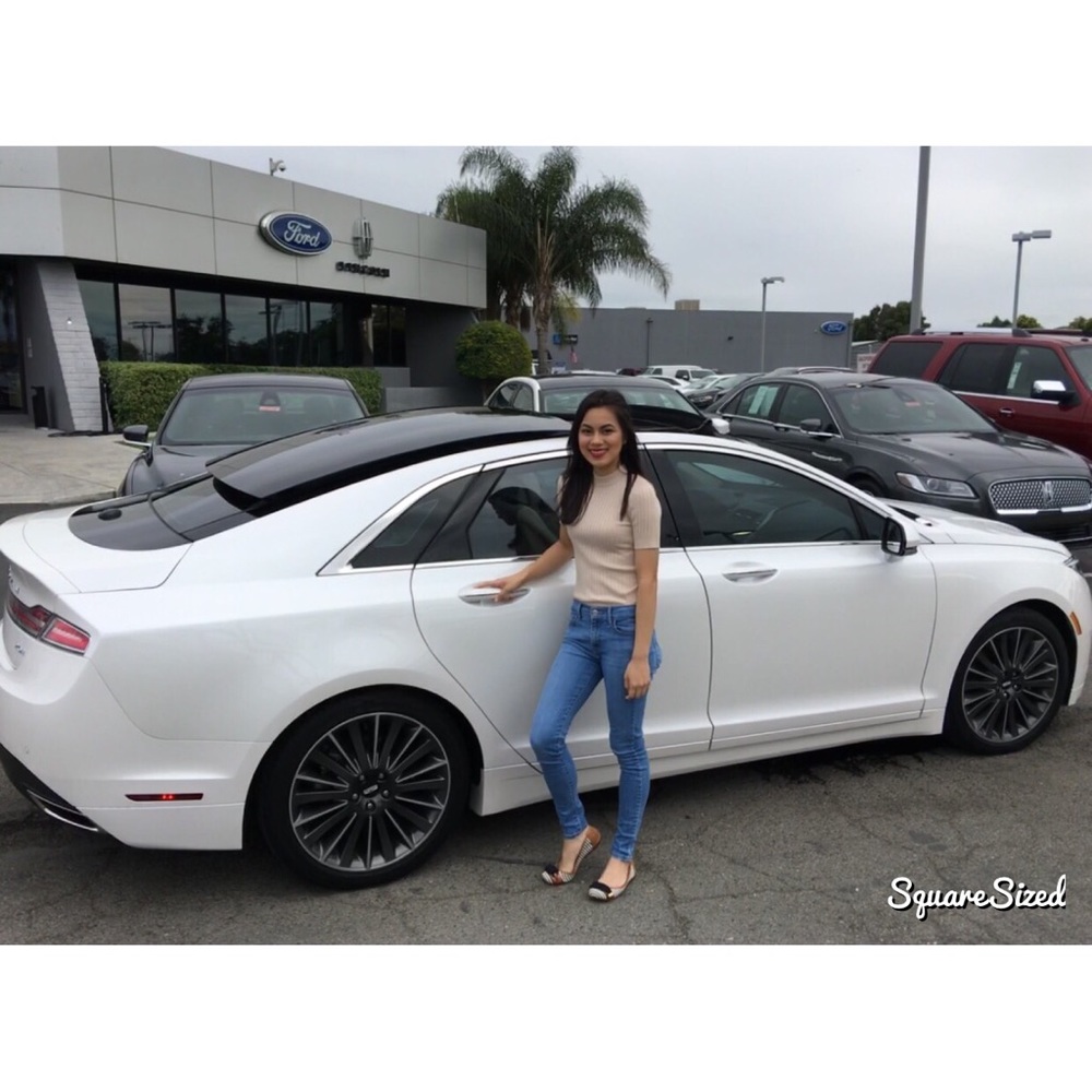 MEET YOUR POSHER🌻