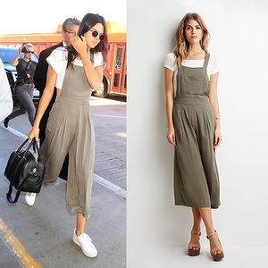 Women's Green Pleated Wide-leg Overalls