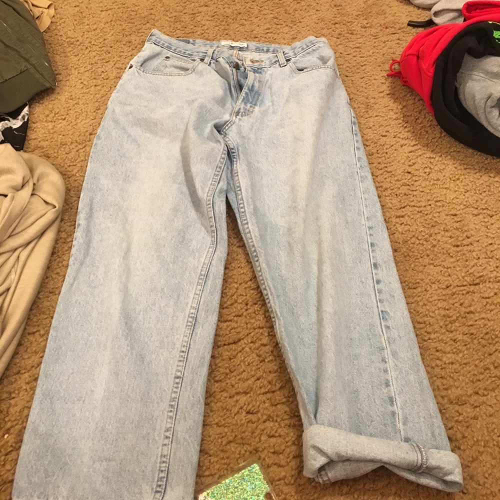 high wasted jeans