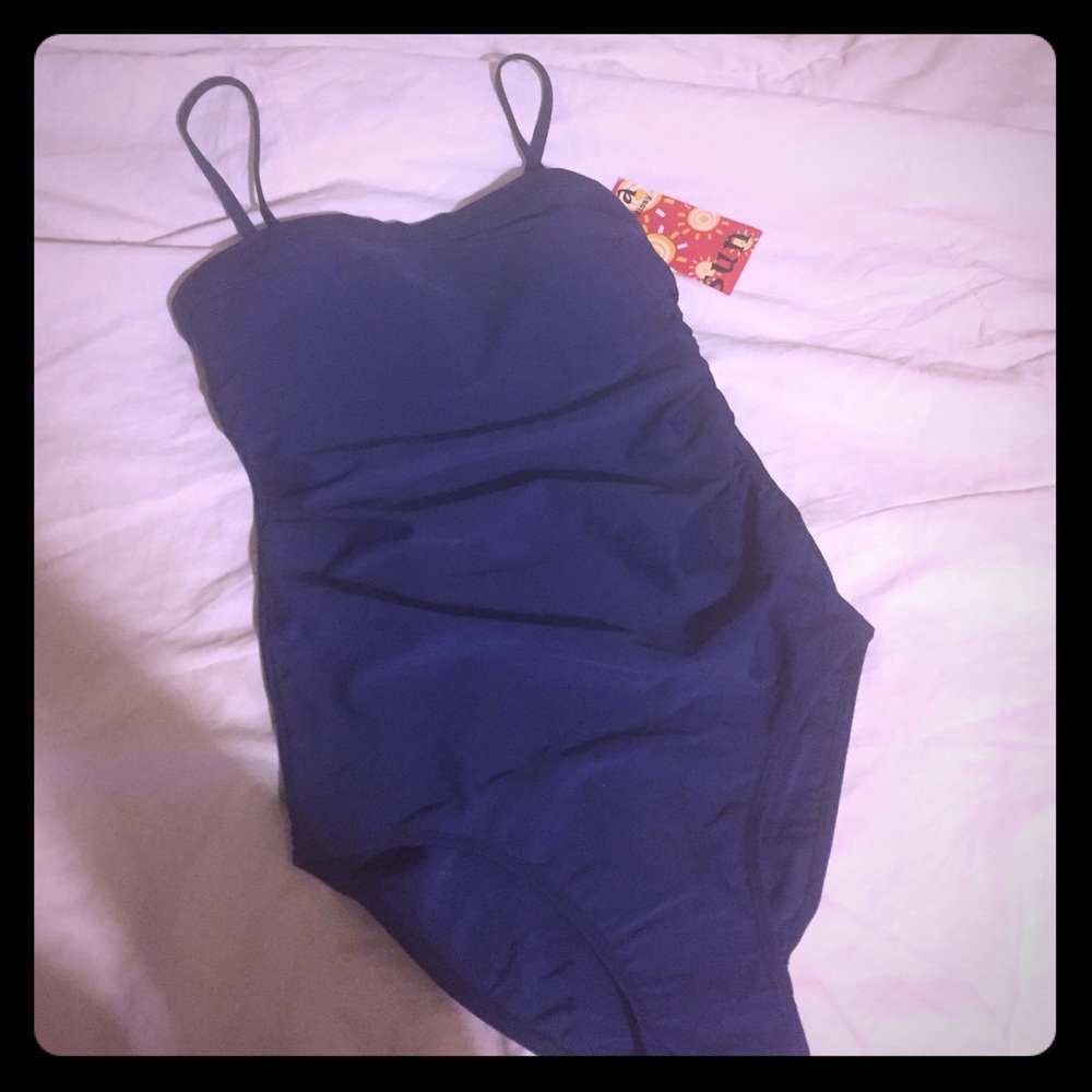 Navy Ruched One-piece Swimsuit
