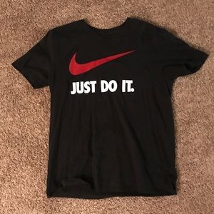 Nike tee