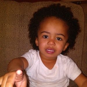 Meet your Posher, Constance