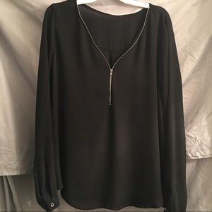 Chic black blouse from forever 21+