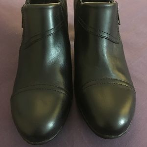 Borne Concept Women ankle Boot leather