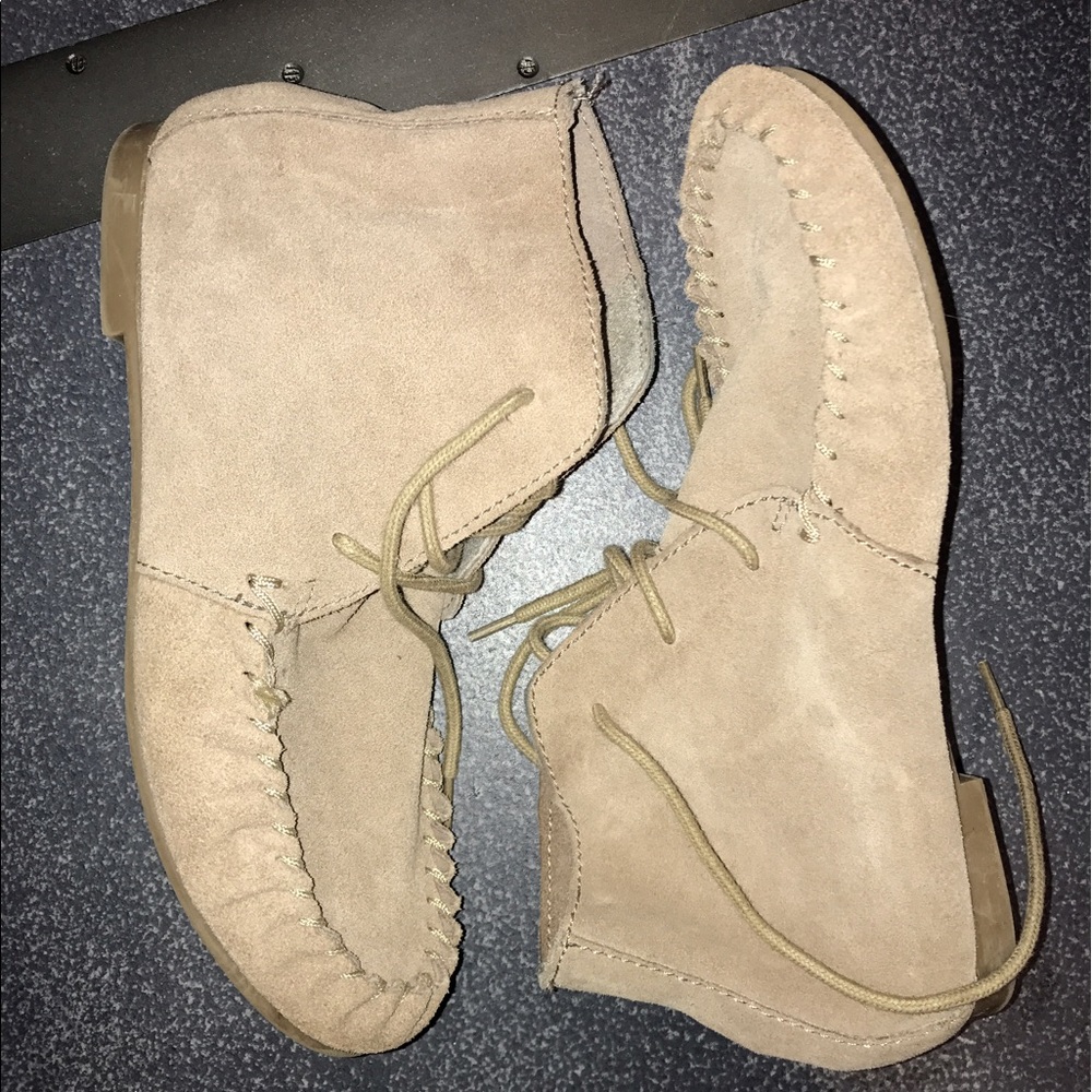 Steve Madden Moccasin Booties Size 6.5