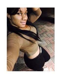 Meet your Posher, Ana