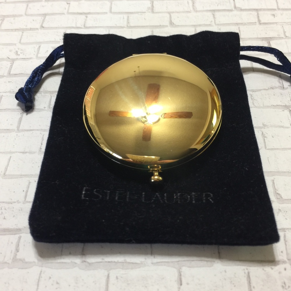 ✅ESTEE LAUDER MINI COMPACT POWDER✅