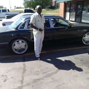 Meet your Posher, Derrick