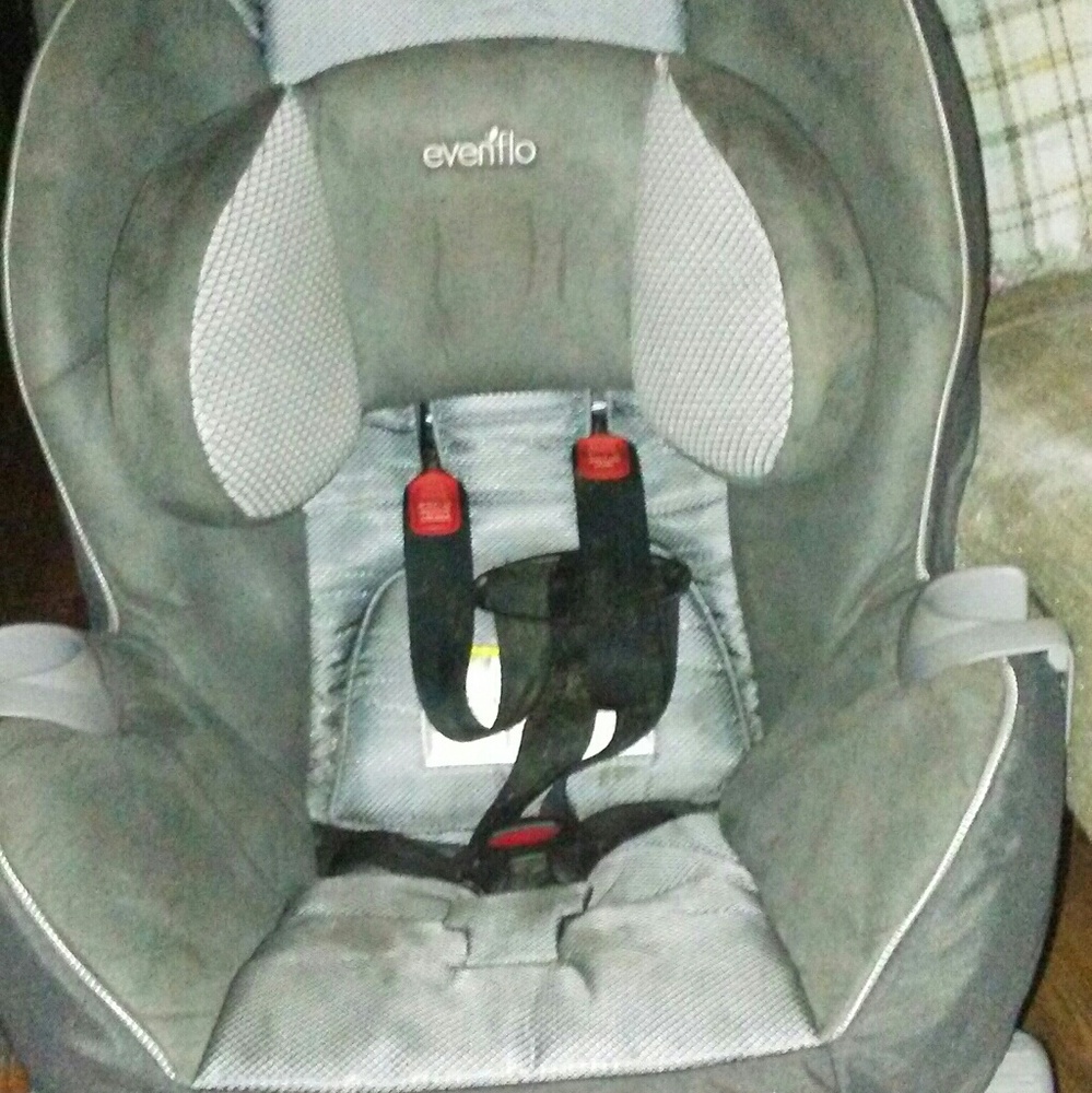 Evenflo Triumph Car seat