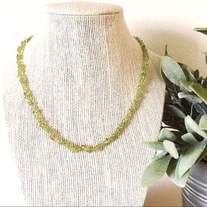 Green natural gemstone choker necklace