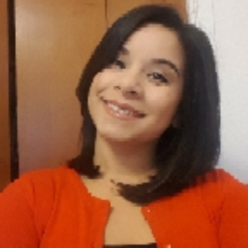 Meet your Posher, Yadira