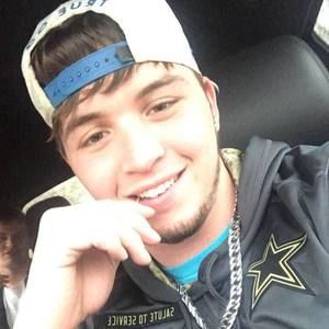 Meet your Posher, Tyler