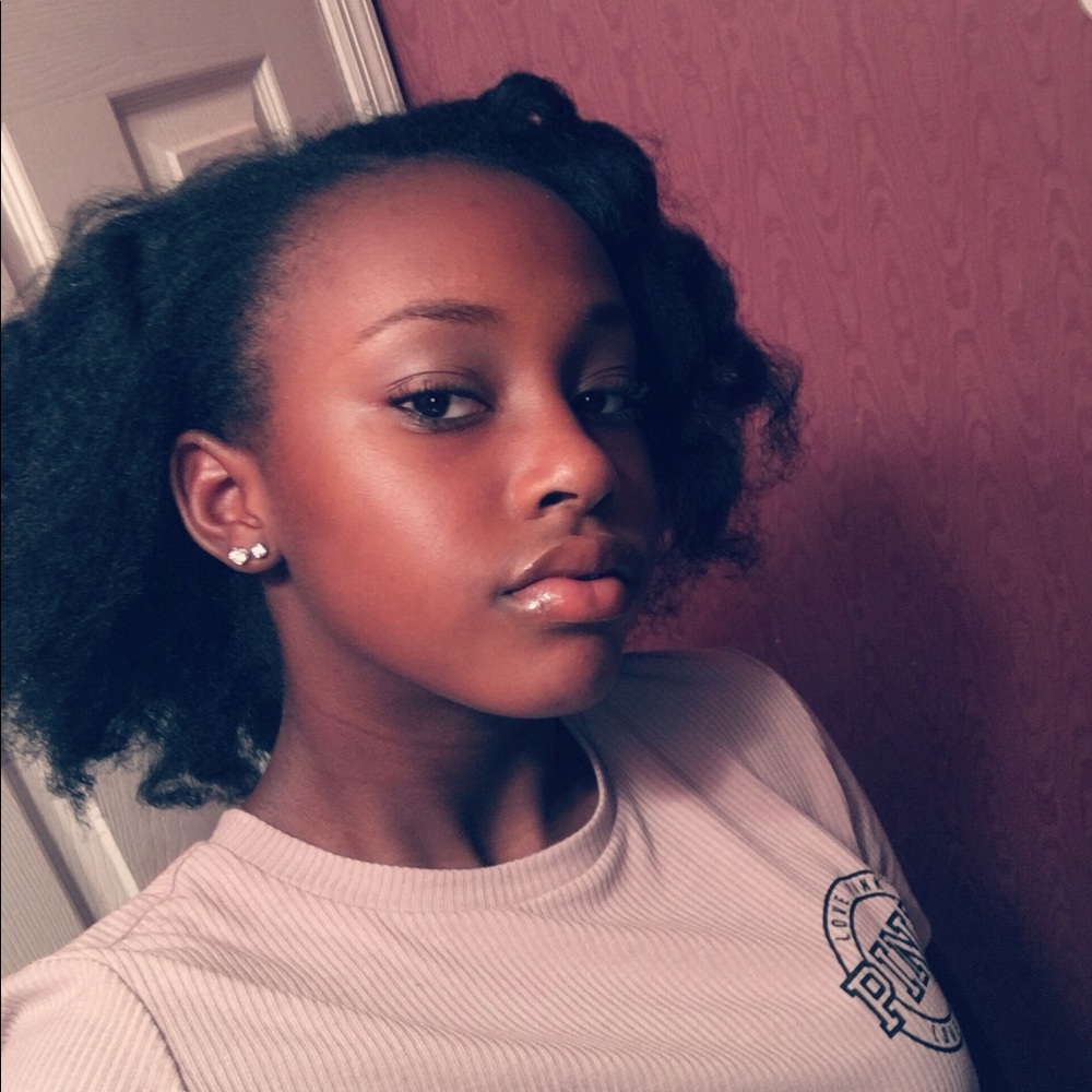 Meet your Posher, Kristin