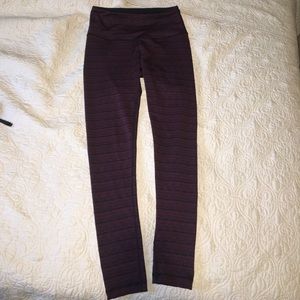 90degrees by reflex Maroon highwaisted legging