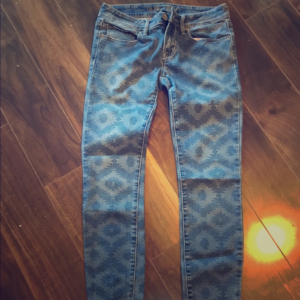 Blue jeans with pattern
