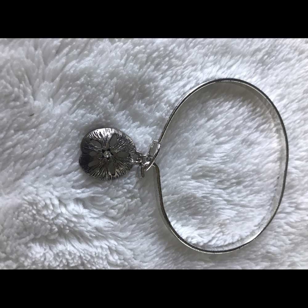 Sand dollar bracelets - Picture 7 of 8