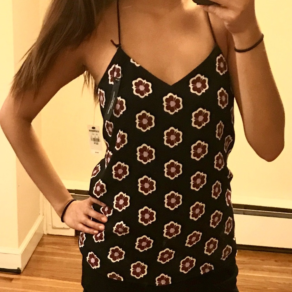 XS NWt express geo star/floral reversible cami