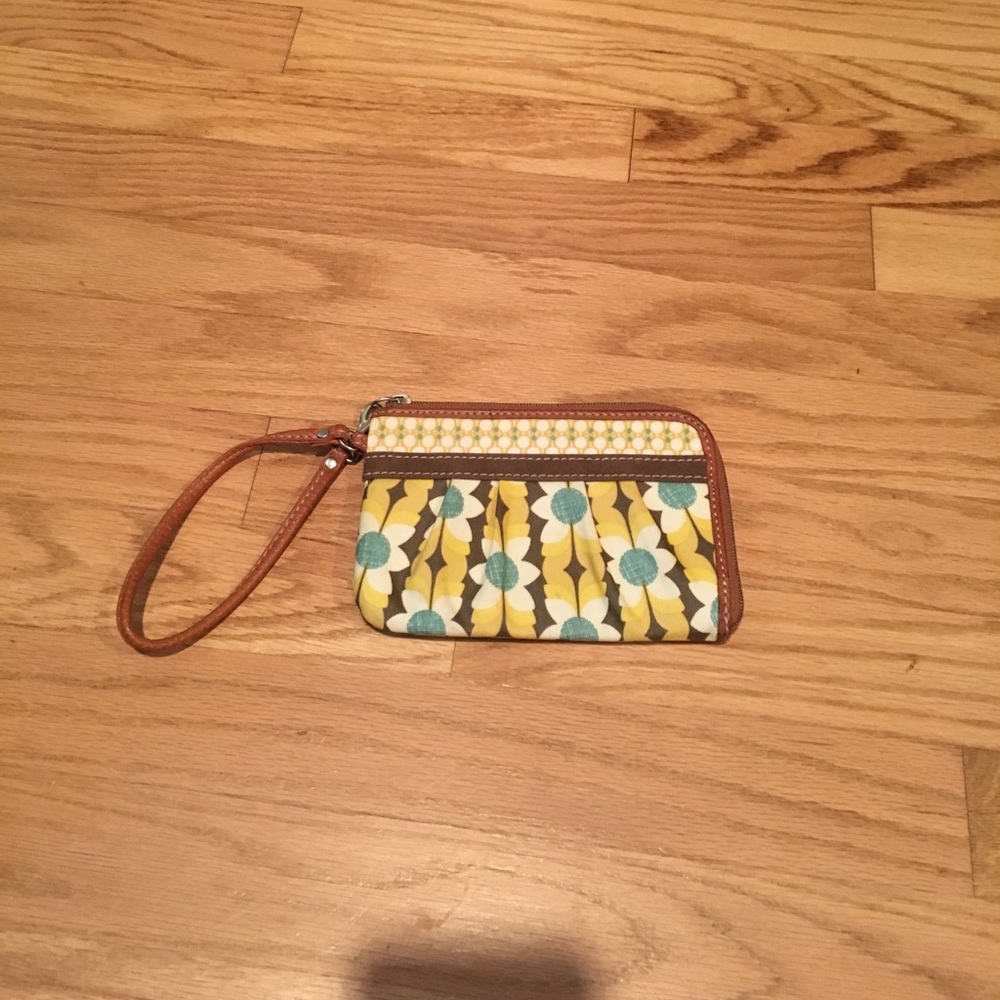 Fossil Wristlet