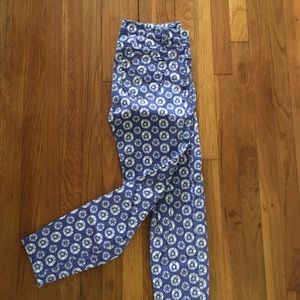 Flattering Vineyard Vines Ankle Jeans