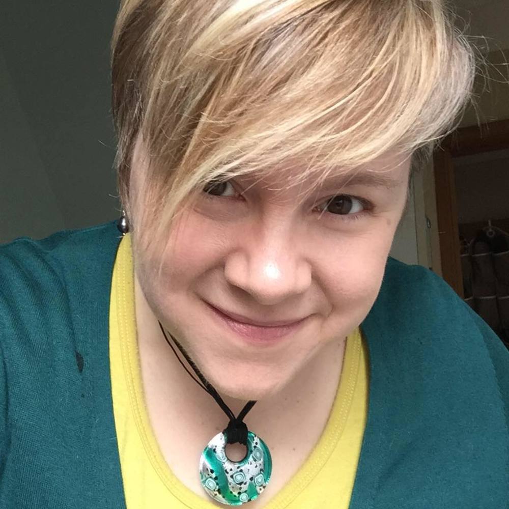 Meet your Posher, Joy