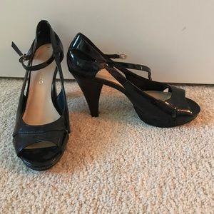 Simple black heels