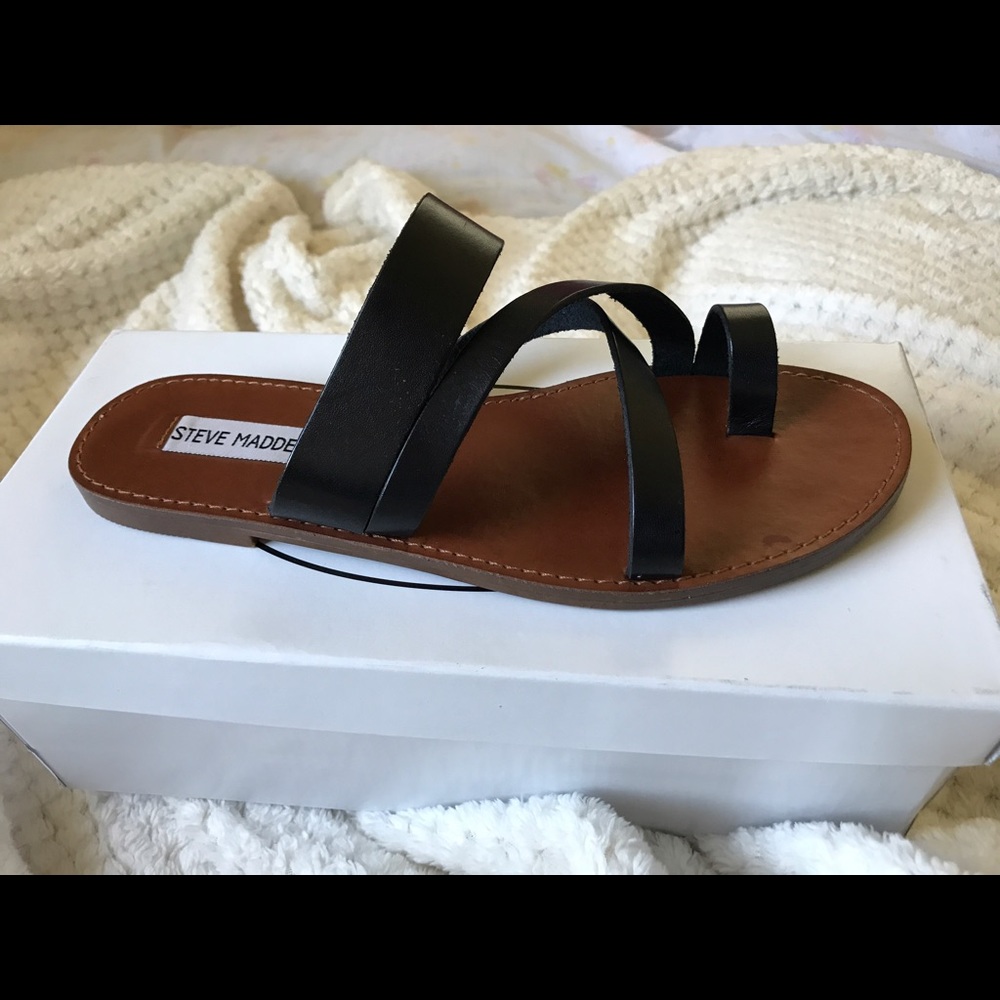 Steve Madden sandals