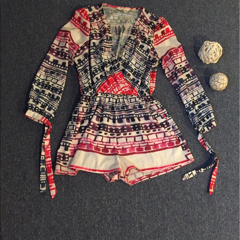 6 SHORE ROAD BLUE RED & PURPLE SILK ROMPER, SIZE S