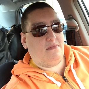 Meet your Posher, Luis