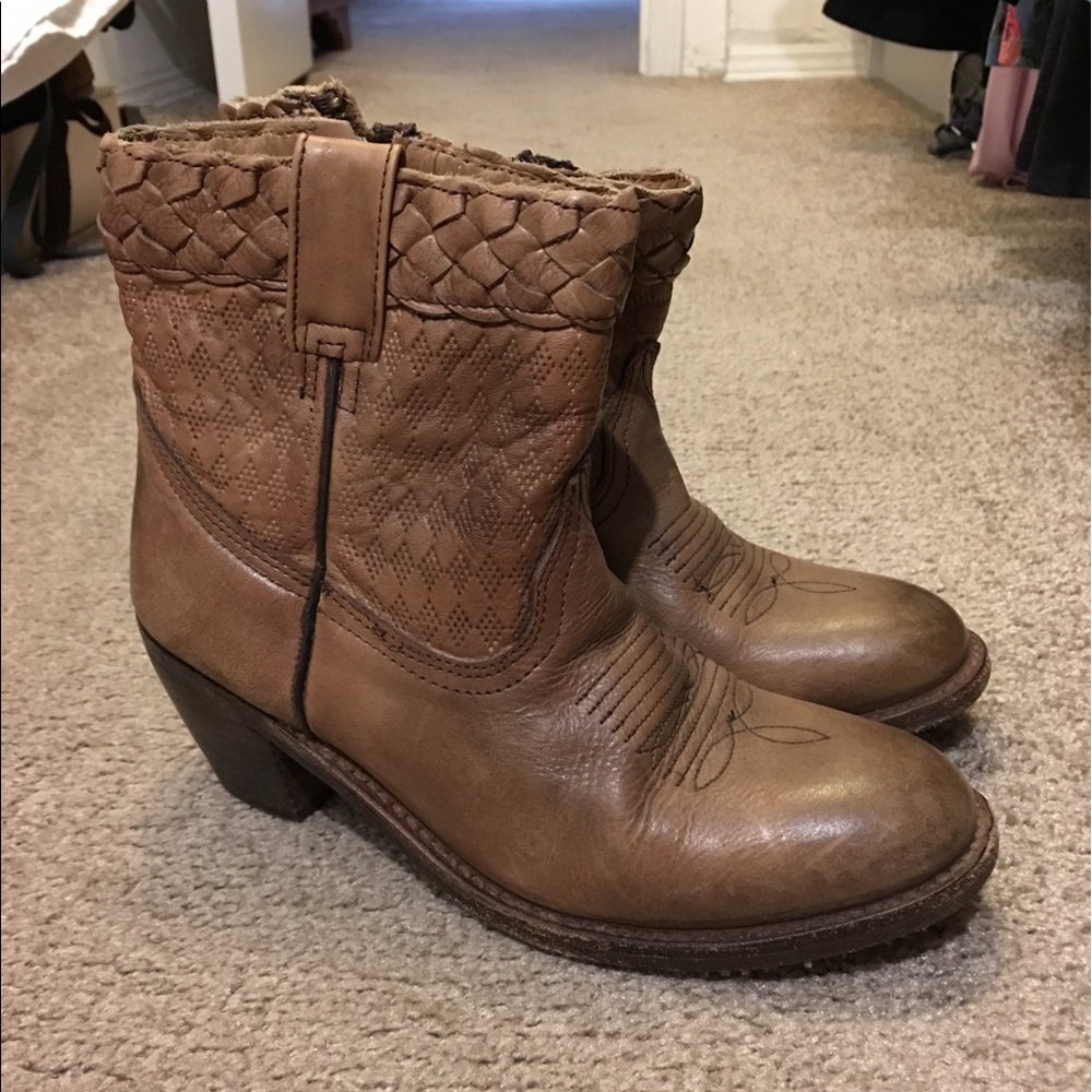 Bed stu boots