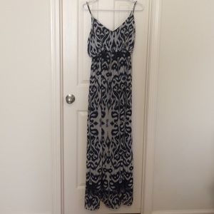 A Pea in the Pod max maternity dress size M