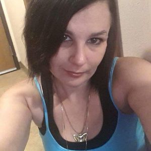 Meet your Posher, Abigail