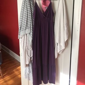 Maternity/nursing dress lot