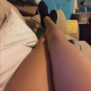 Meet your Posher, Yesenia