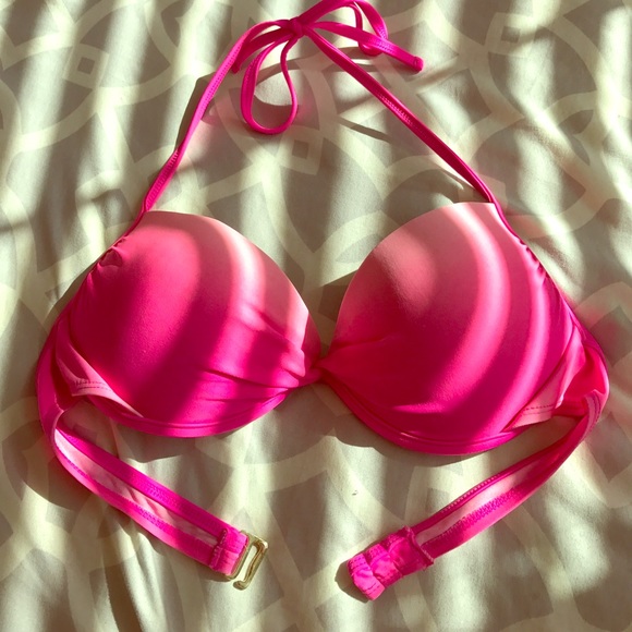 🌸BIKINI TOP🌸 - Picture 1 of 3