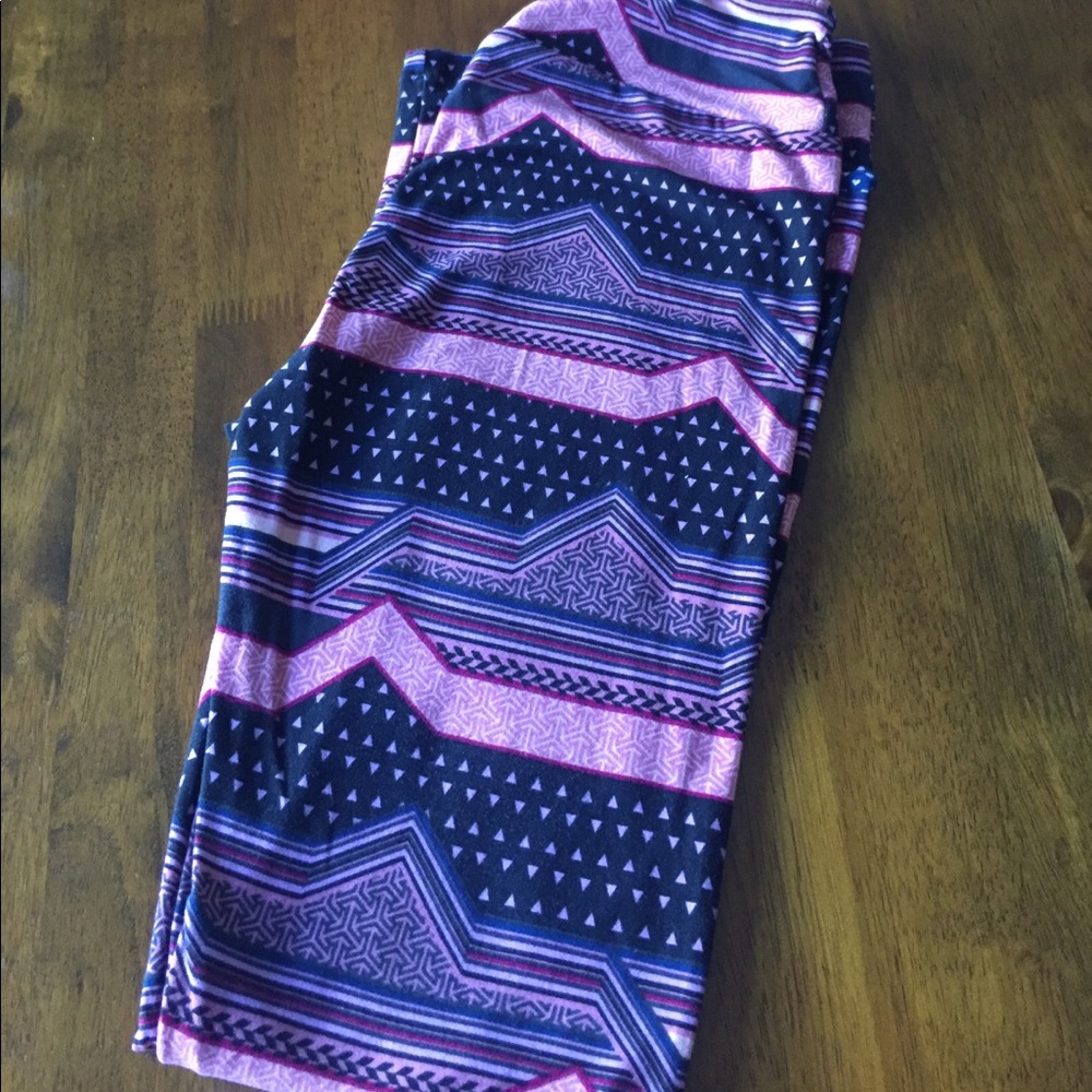 LuLaRoe OS Leggings
